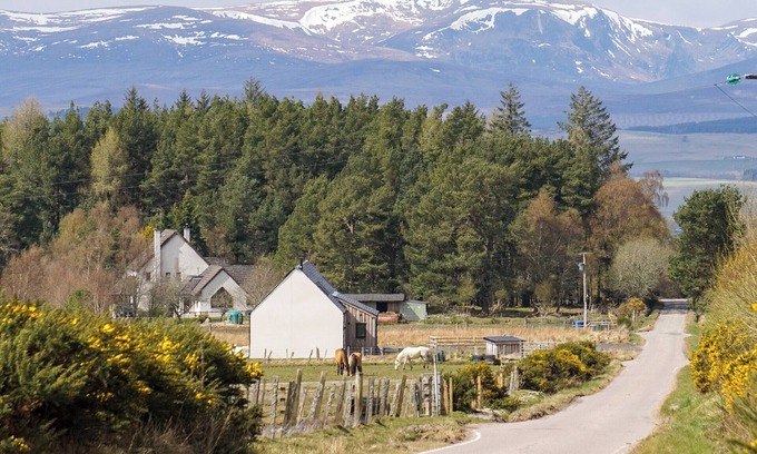 Dingwall Cabaña | Alojamiento de 3 habitaciones en Culbokie, near Dingwall
