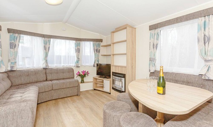 Llanasa Casa | 3 bedroom accommodation in Talacre, Holywell