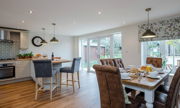 Beccles Cabaña | Alojamiento de 3 habitaciones en Henstead, near Southwold