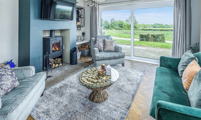Belford Cabaña | Alojamiento de 3 habitaciones en Bellshill, near Bamburgh