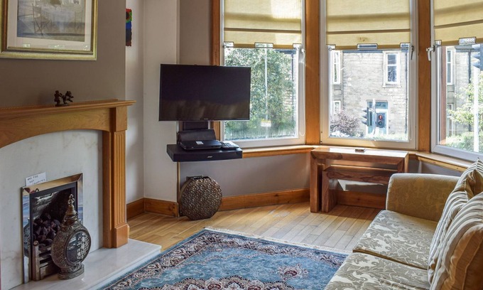 North West Cabaña | 3 bedroom accommodation in Glasgow