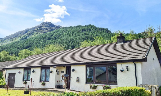 Ratagan Cabaña | 3 bedroom accommodation in Ratagan