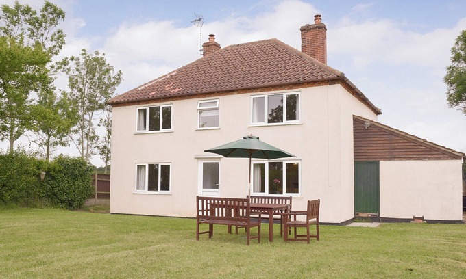 Beccles Cabaña | Alojamiento de 3 habitaciones en Frostenden, near Beccles