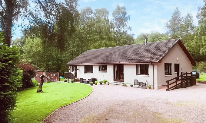Nairn Cabaña | Alojamiento de 3 habitaciones en Ardclach, near Nairn