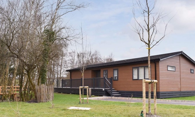 Plaitford Cabaña | 3 bedroom accommodation in Landford, near Salisbury