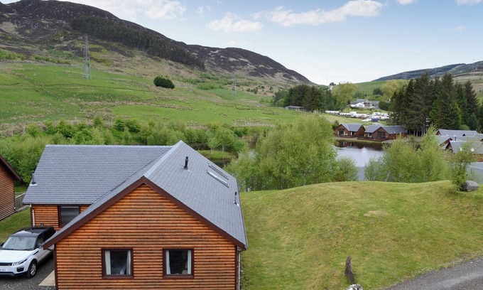 Foss Cabaña | Alojamiento de 3 habitaciones en Glengoulandie, near Aberfeldy