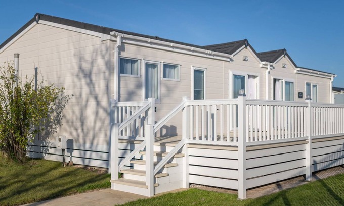 Rhyl Cabina | 3 bedroom accommodation in Rhyl