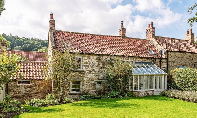 Hutton le Hole Cabaña | 3 bedroom accommodation in Hutton-Le-Hole, near Kirkbymoorside
