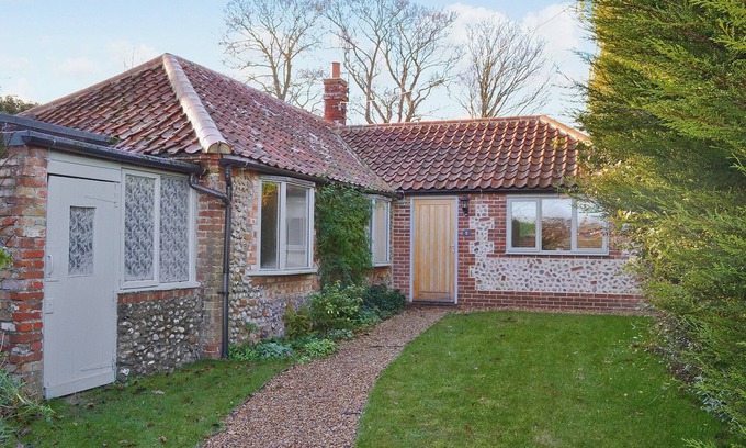 Holt Cabaña | Alojamiento de 3 habitaciones en Wiveton, near Cley next the Sea