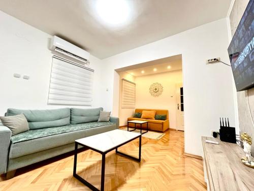 Babilonija Apartamento | 3 bedroom apartment Budva