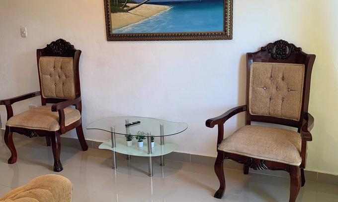Monte Plata Apartamento | 3-bedroom apartment in beautiful with AC and more,