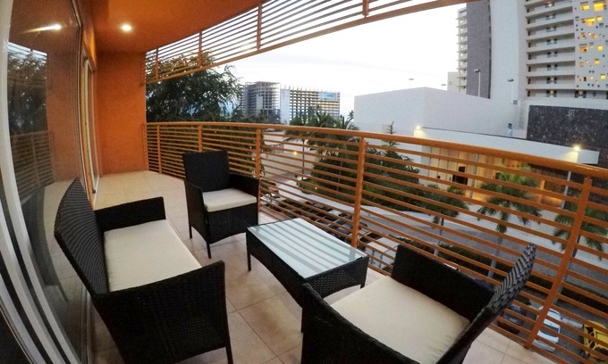 Puerto Vallarta Condominio | Apartamento de 3 dormitorios en la zona hotelera de la Joya.