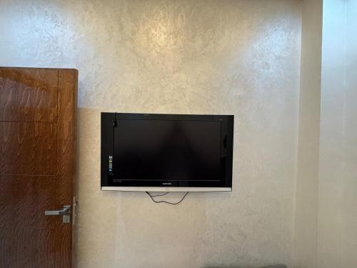 Temara Apartamento | 3 bedroom apartment with living room and terrace 90metre