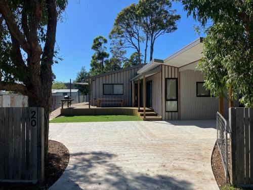 Mallacoota Casa | 3 Bedroom at The Anchorpoint