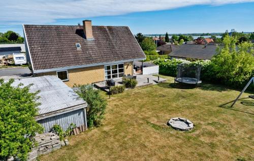 Kalvehave Casa | 3 Bedroom Awesome Home In Kalvehave