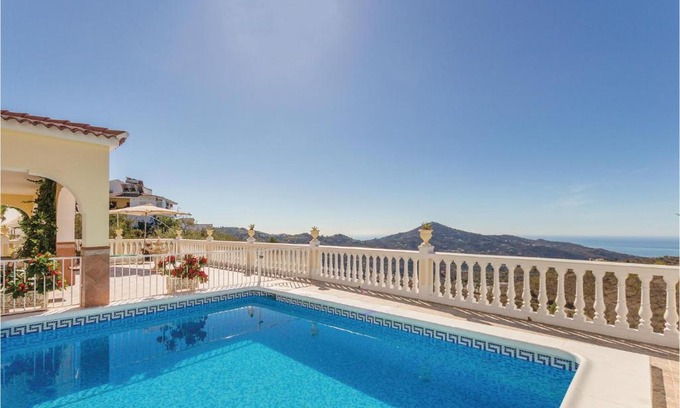 Corumbela Casa | 3 Bedroom Awesome Home In Corumbela