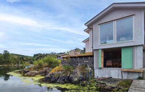 Meland Casa | 3 Bedroom Awesome Home In Rossland