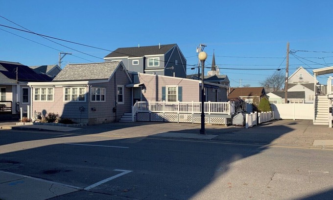 Hampton Casa | 3-bedroom Beachhouse in wonderful Hampton NH with WiFi