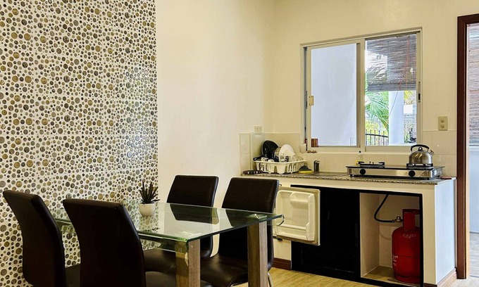 Santa Fe Casa | 3-bedroom bungalow & 1 big house for a comfortable & tranquil stay on the island