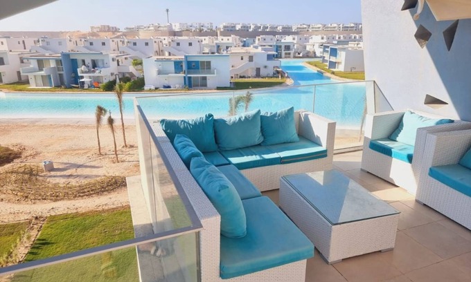 Ad-Dab'ah Chalet De Esquí | 3-bedroom chalet in enchanting fouka bay محافظة مطروح with AC, WiFi