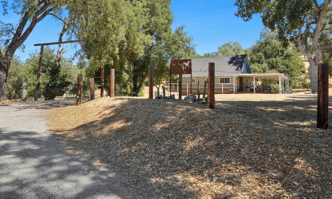 Paso Robles Chalet De Esquí | 3-bedroom Chalet in lovely Paso Robles near wineries