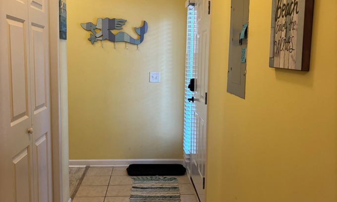 North Myrtle Beach Condominio | 3-bedroom condo in superb North Myrtle Beach with AC