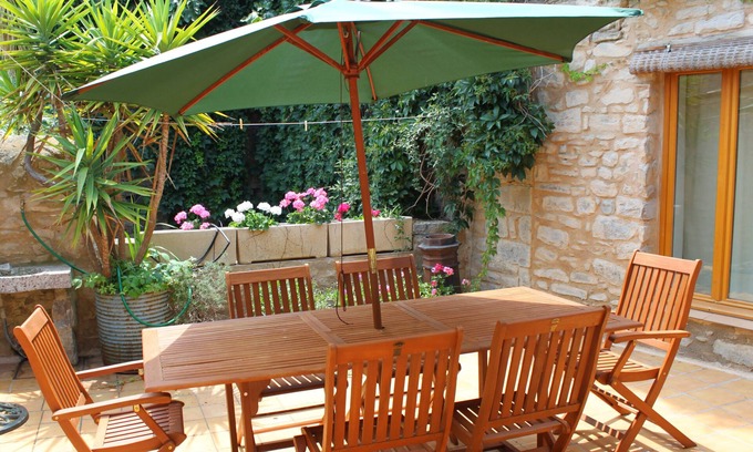 Cesseras Casa | 3 bedroom family house in old quarter of CESSERAS in the Minervois
