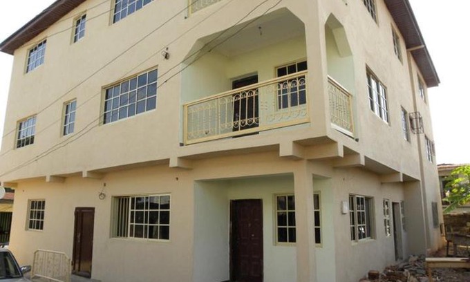 Onitsha Apartamento | 3 Bedroom Flat