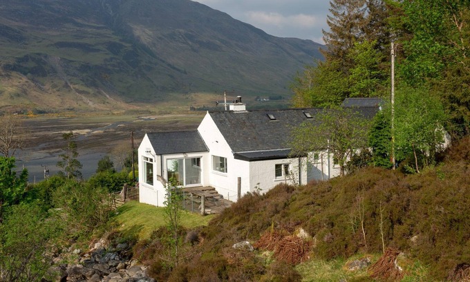 Invershiel Cabaña | Casa Highland de 3 dormitorios con vistas panorámicas a las montañas y al lago Duich