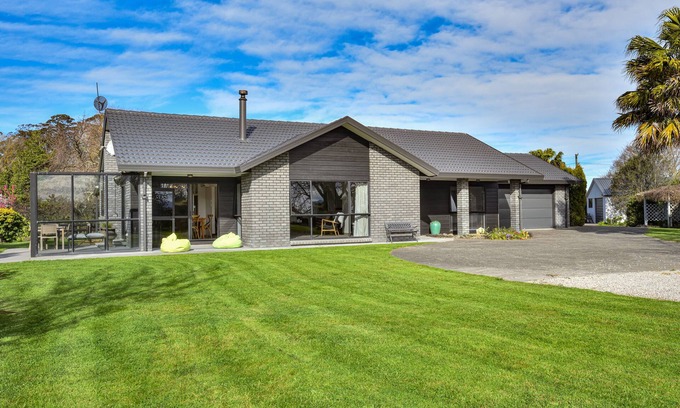 Gisborne Casa | ⭐3 bedroom home ⭐ Lifestyle property close to CBD ⭐