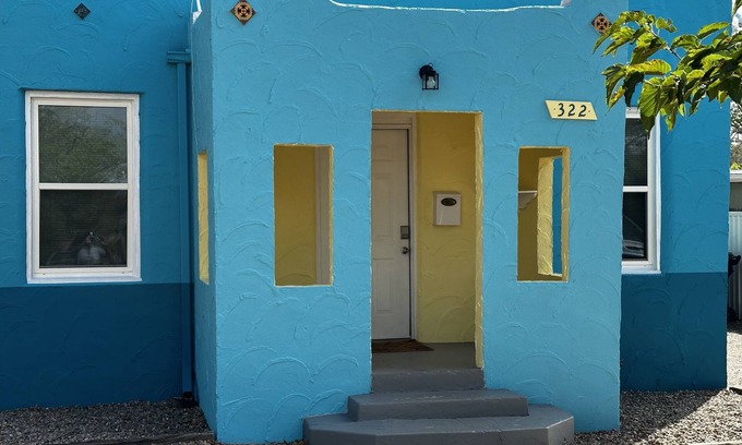 University Heights Casa | 3 Bedroom home near UNM, Nob Hill, and downtown