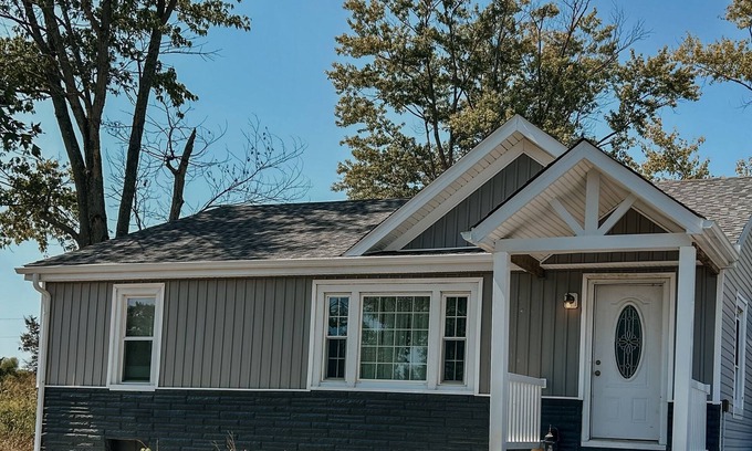 Murphysboro Casa | 3-bedroom Home Royal Haven Vacation Destination
