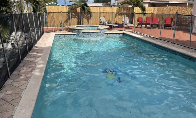 West Little River Casa | 3-Bedroom Home With Heated Pool And Short Drive To The Beaches.