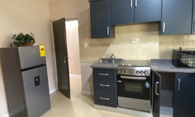 Dzorwulu Casa | 3-bedroom house at East Legon with 24hr security and solar powered lights