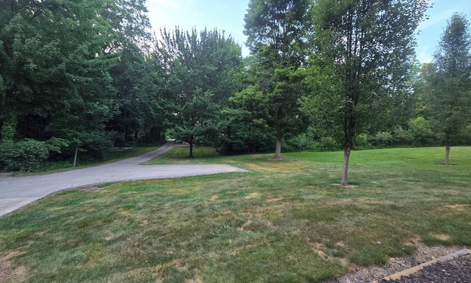 Edgewood Casa | 3-bedroom house, Country living 2 minutes from Downtown Ashtabula