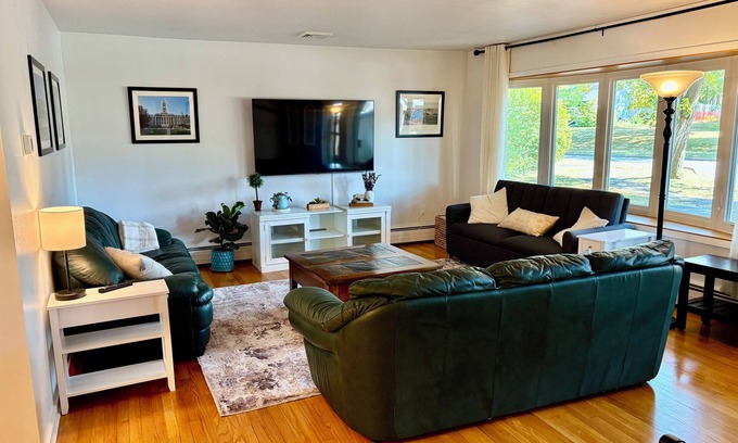 State College Casa | 3 bedroom house in quiet State College neighborhood, 1 mile to downtown