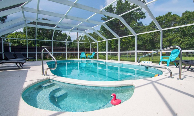 Vero Beach South Casa | 3-bedroom house in beautiful Vero Beach with pool