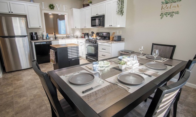 Yuba City Casa | 3-bedroom house in delightful Yuba City with WiFi, AC