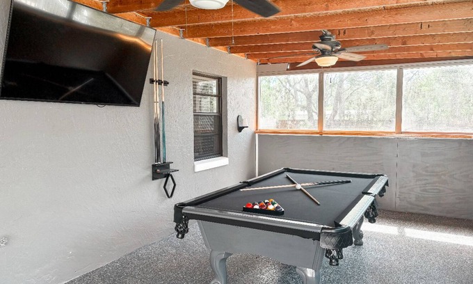 Homosassa Casa | 3-bedroom house in Homosassa with WiFi, AC. Book now