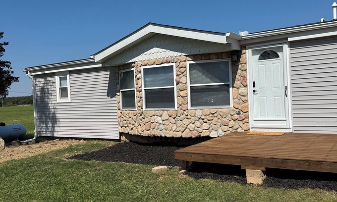 Whittaker Casa | 3-bedroom house in lovely Ann Arbor with AC
