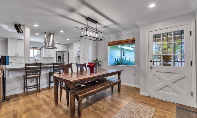 South Redlands Casa | 3-bedroom house in lovely Redlands with AC, WiFi. Enjoyable getaway awaits