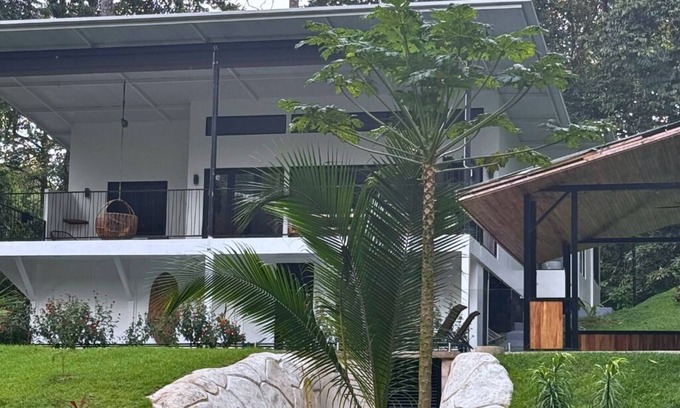 Ojochal Casa | 3-Bedroom House in Luxurious Jungle of Ojochal Costal Town.