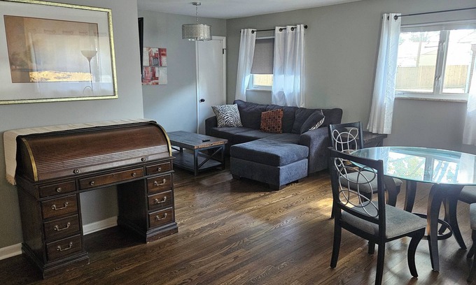 Reynoldsburg Casa | 3-bedroom house in centrally-located Reynoldsburg perfect for work or leisure