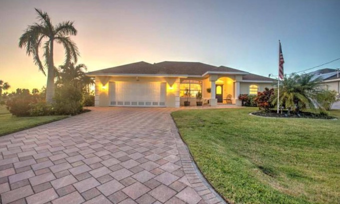 Pine Valley Casa | 3-bedroom house in fabulous Rotonda West with WiFi, AC