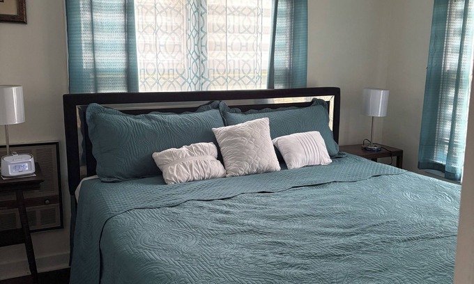 Washington Casa | 3-bedroom house in welcoming Washington with AC