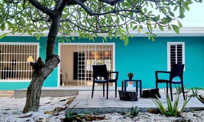 Marie Pampoen Casa | 3-Bedroom house- Very close to Mambo Beach or city of Willemstad - 3 min drive