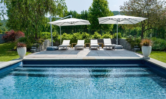 Hillsdale Casa | 4 bedroom house with a heated pool