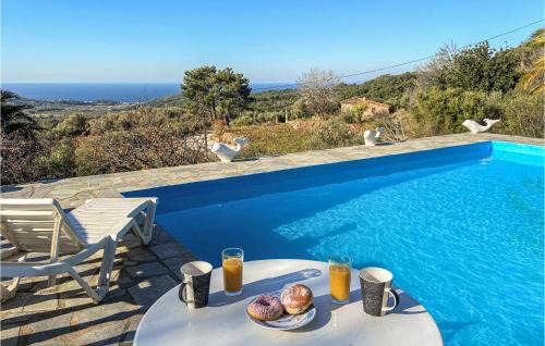 Karlovassi Casa | 3 Bedroom Lovely Home In Samos