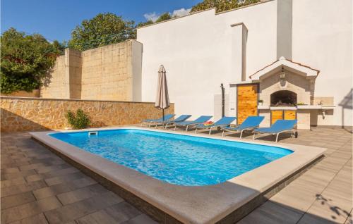 Krvavica Casa | 3 Bedroom Lovely Home In Makarska