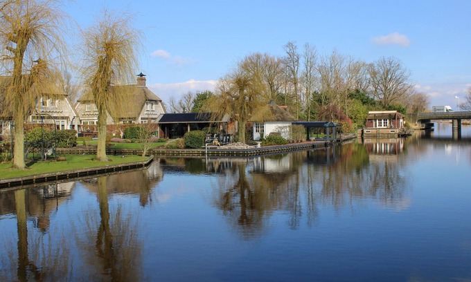 Rijnsaterwoude Casa | Preciosa casa de 3 dormitorios en.